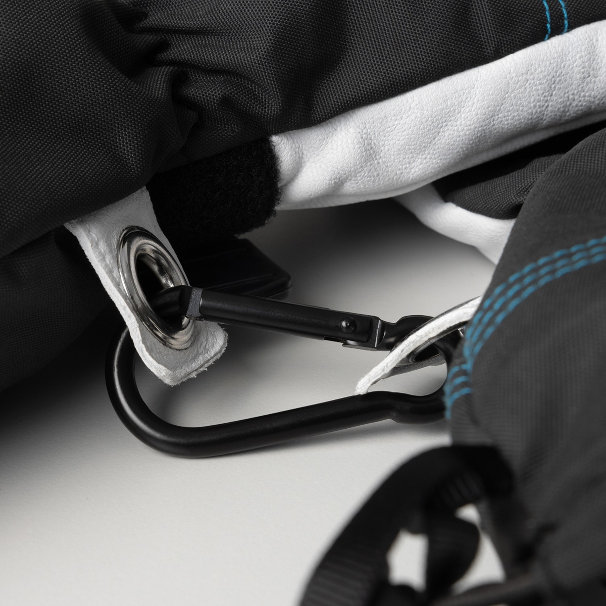 Lämpimät alppihiihtohanskat, 3 paria