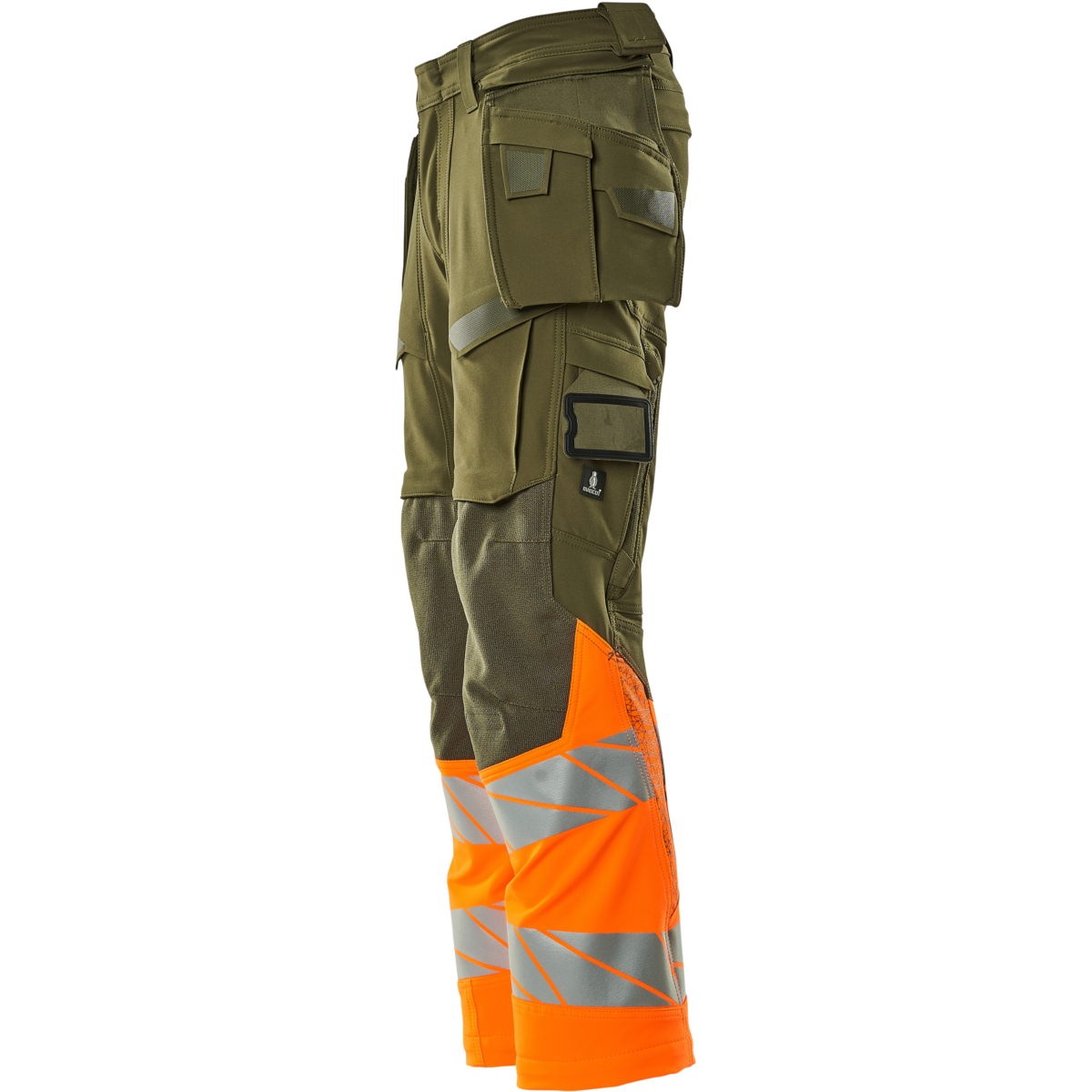 Housut riipputaskuilla