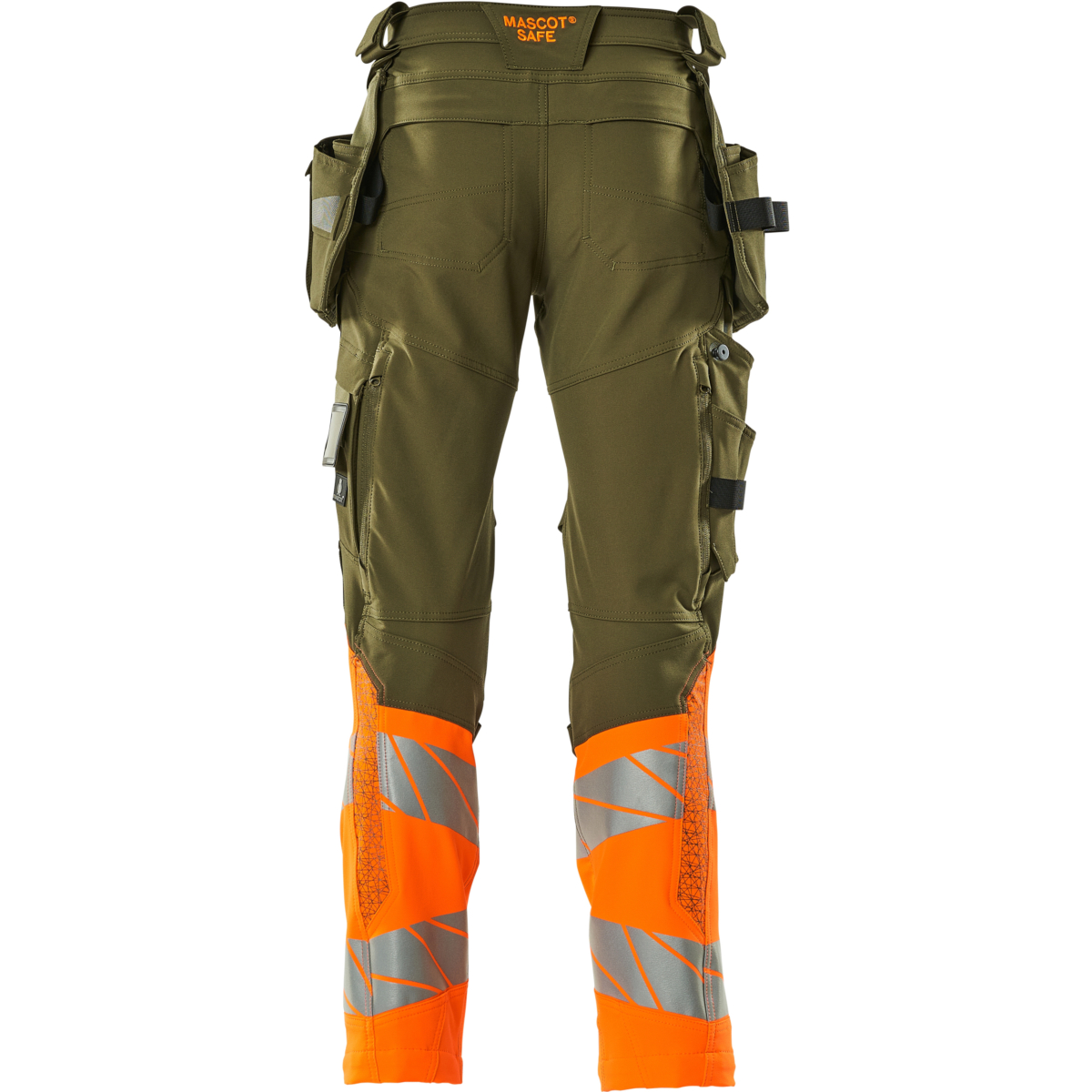 Housut riipputaskuilla