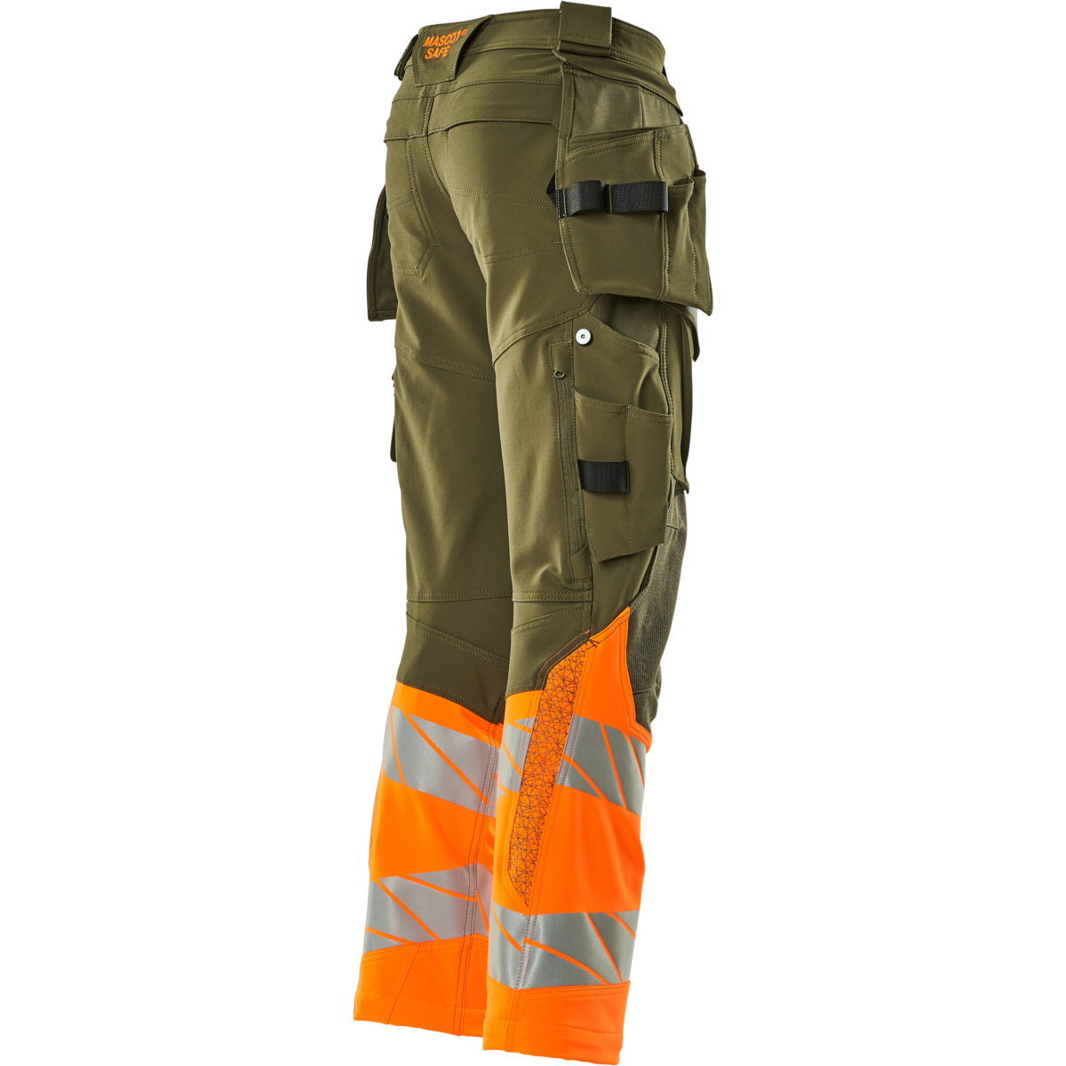 Housut riipputaskuilla