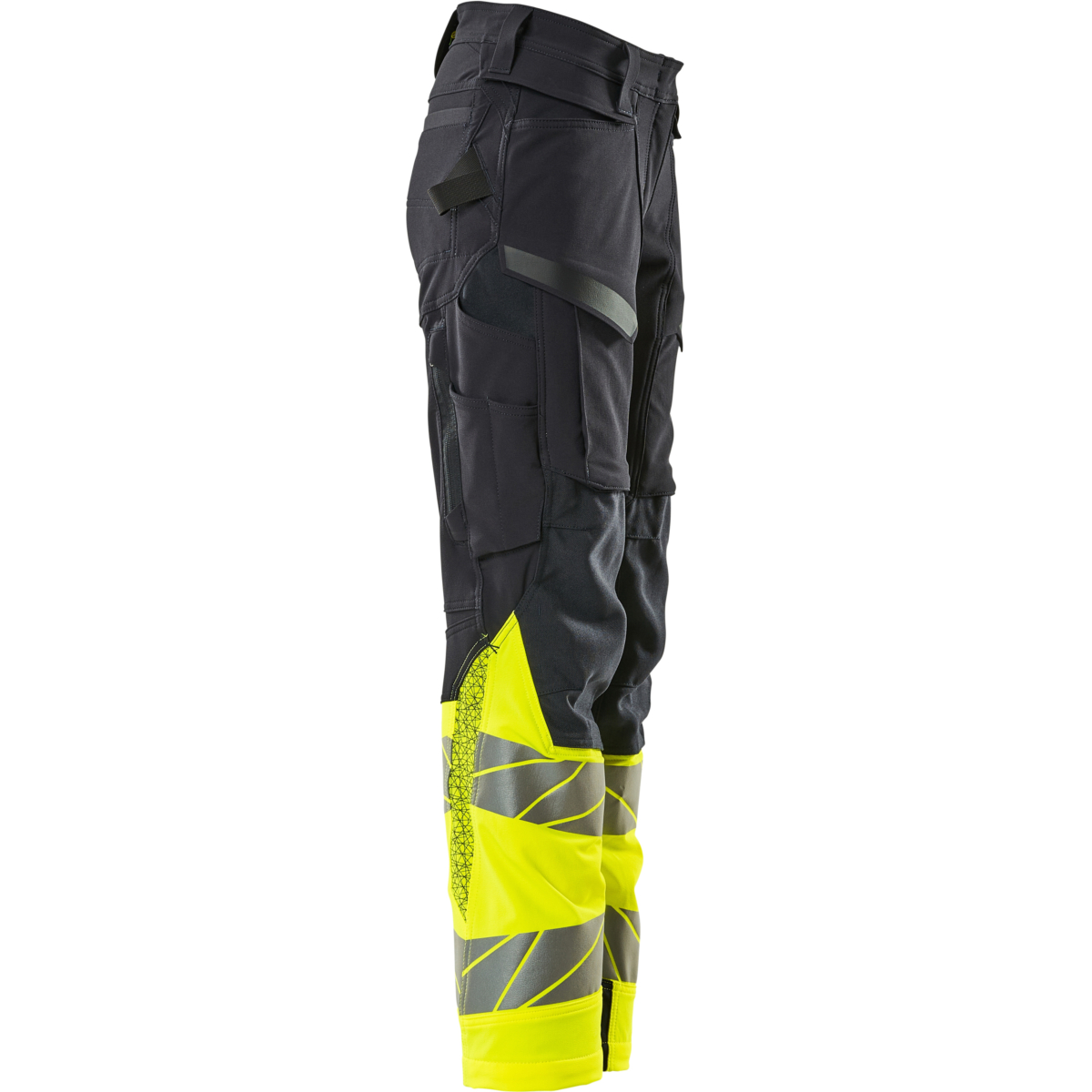 Housut polvitaskuilla