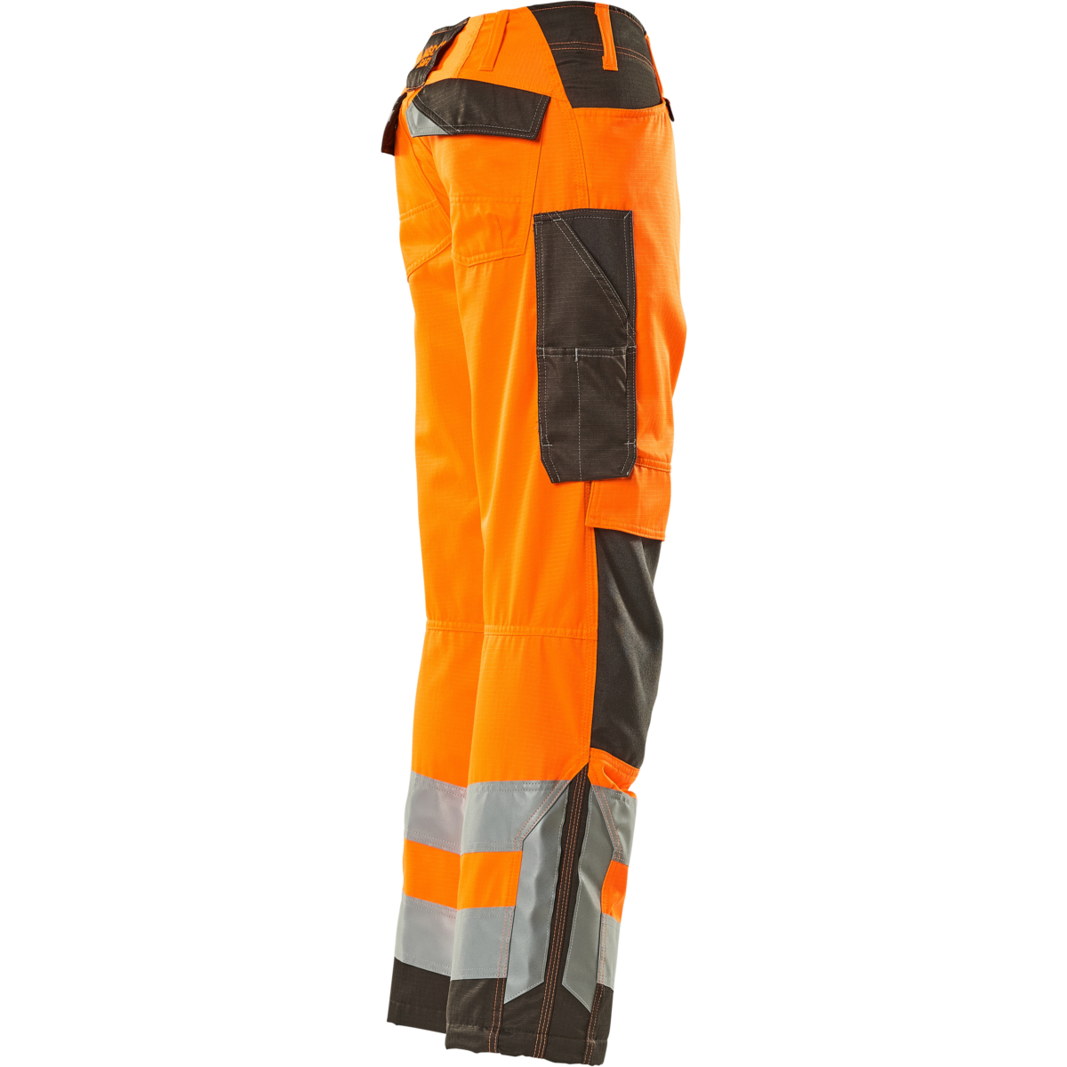 Housut polvitaskuilla