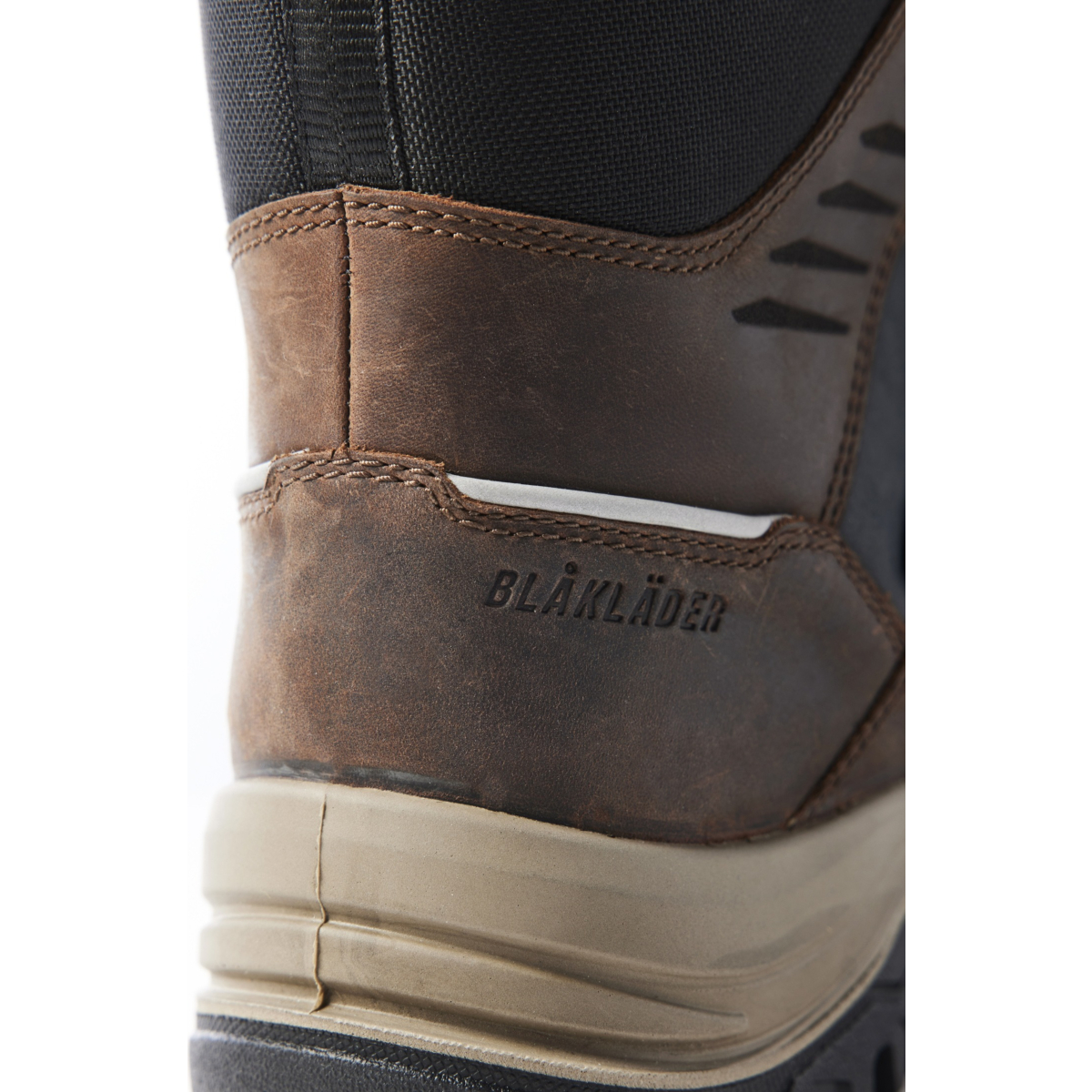 2493 STORM Talviturvakenkä kitkapohjalla S7S